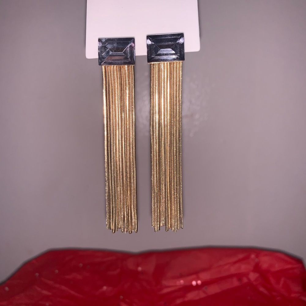 Dangling earring stud